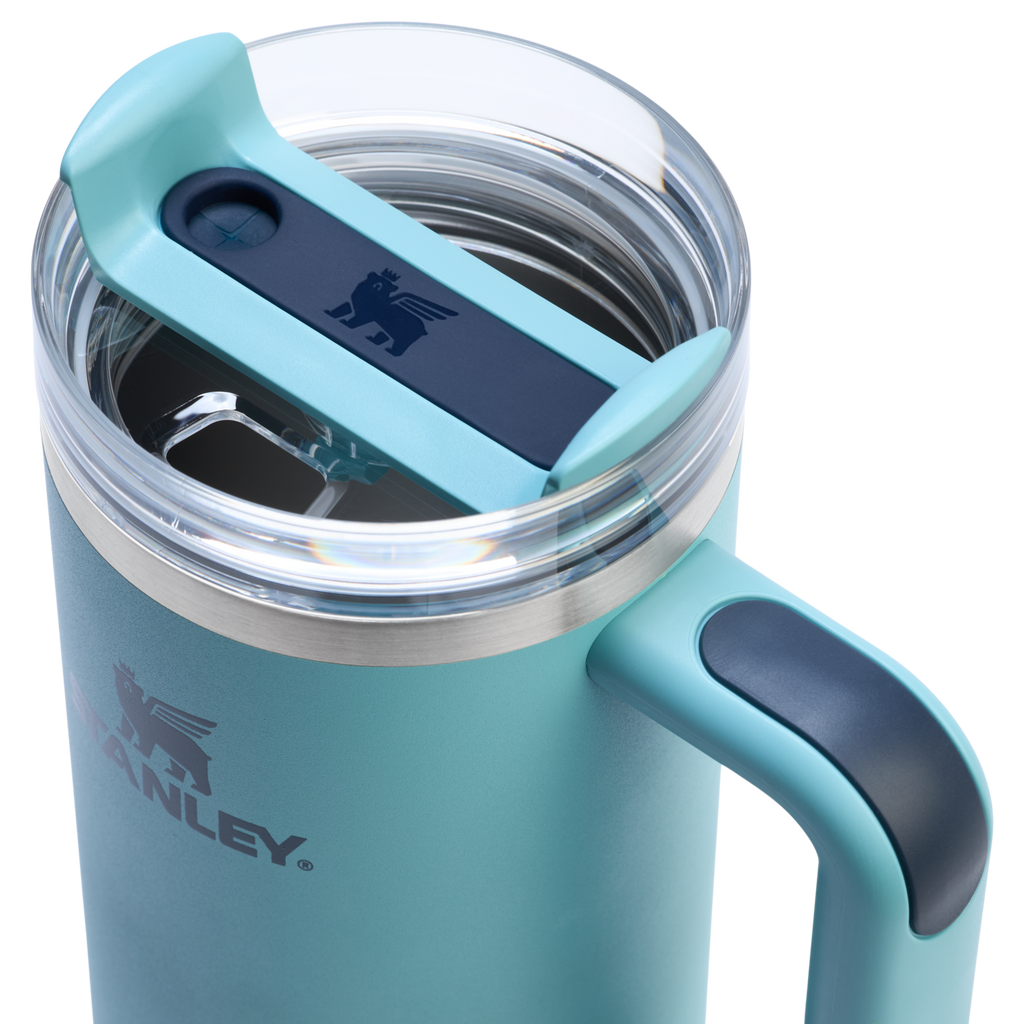 Insulated Travel The Quencher H2.0 Flowstate Tumbler | Stanley Create D331C - Double-Wall Vacuum Insulated Travel Tumbler with Straw Detail